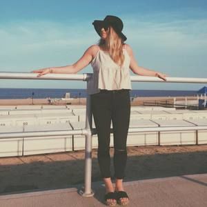 Meet your Posher, Danica